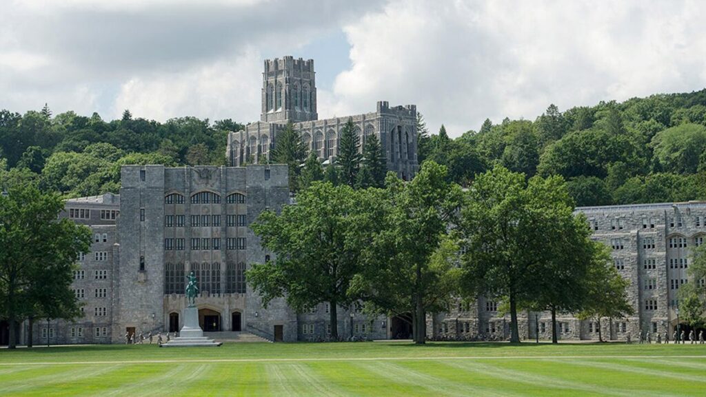 West Point decision to cut the "duty, honor, country" of the statement statement under fire