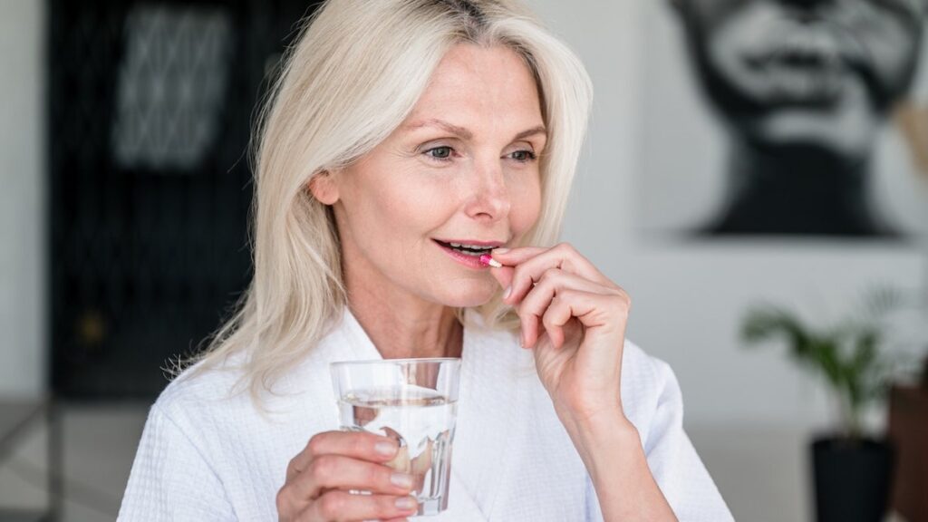 The common medication of menopause can prevent breast cancer while dealing with hot flashes